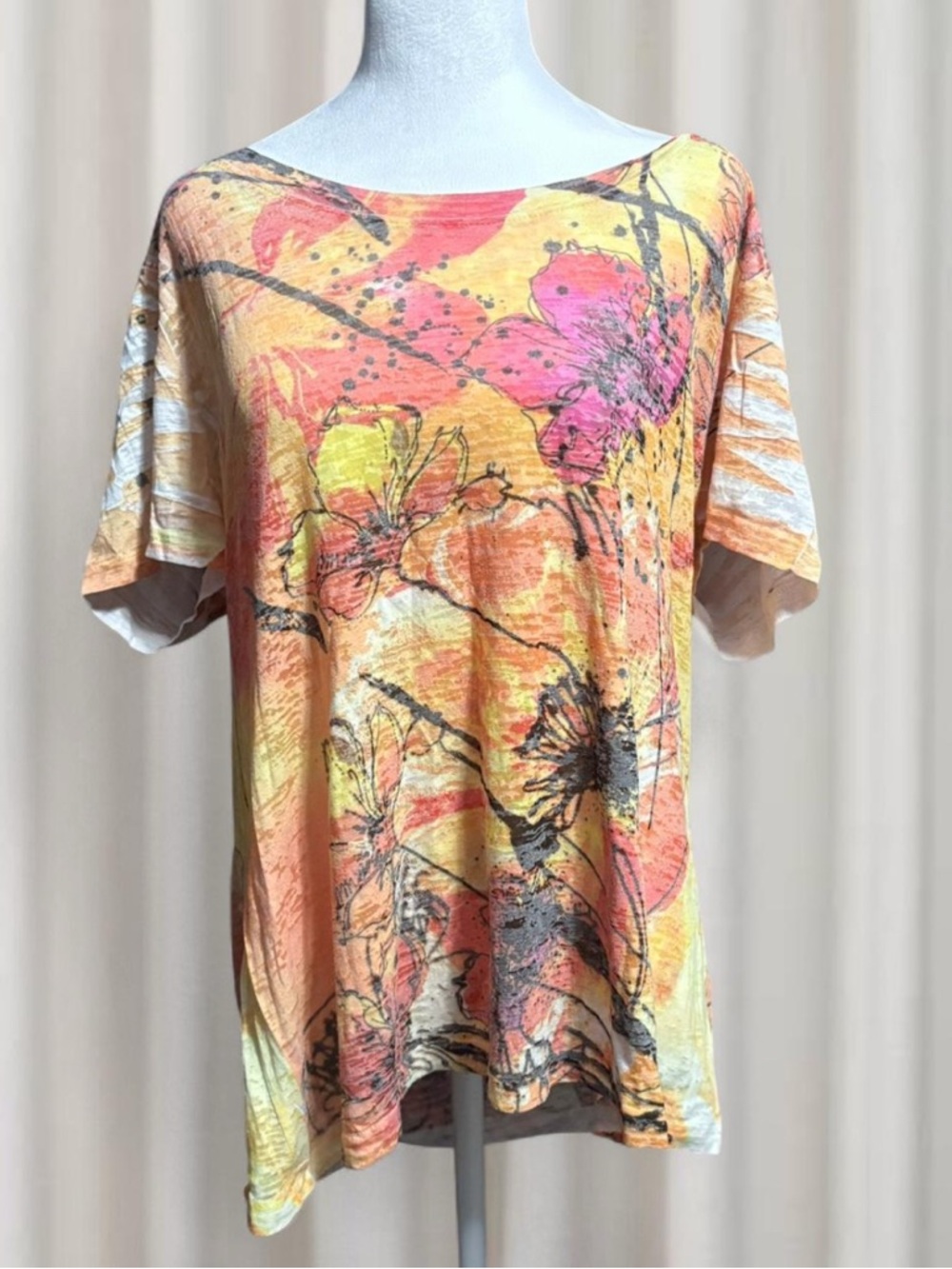 Y2k inspired Orange and Pink Floral Scoop Neck Plus Size Tee